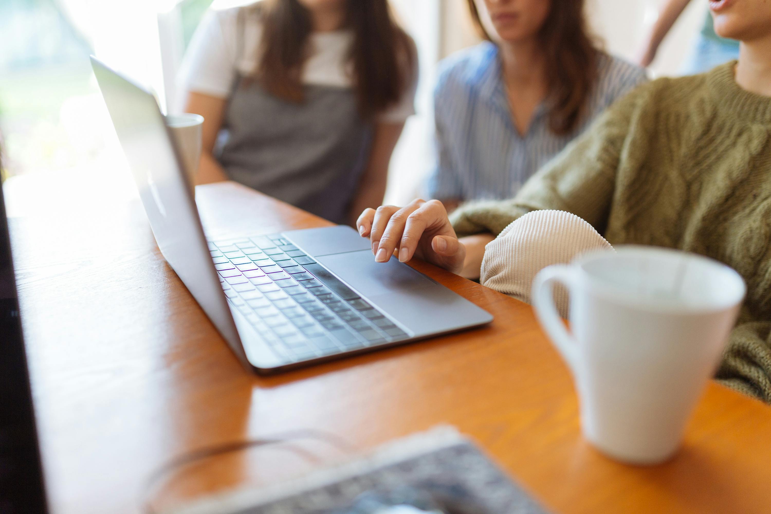 GOLD program face-to-face seminars and Presentations for business customers
